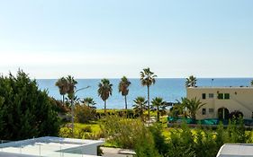 Villa Laurus 6, Walking Distance To The Beach